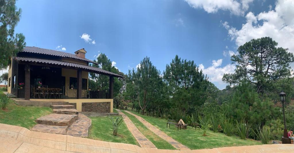 Cabana No.7 Puerta Del Bosque Mazamitla. Екстериор снимка